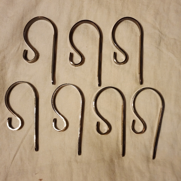 🍒 3 for 30 Fireplace Hanger Hooks set of 6 - Picture 3 of 9